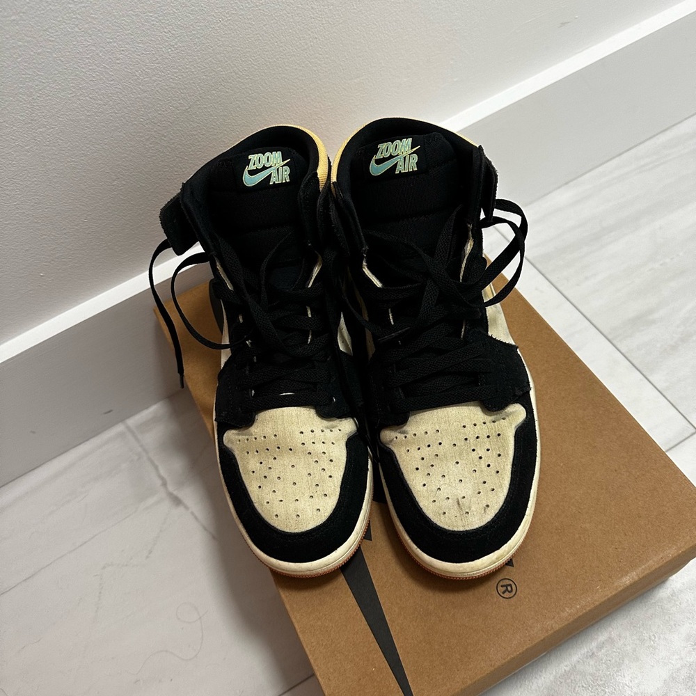 Nike Air Jordan’s in great condition, a few scuffs that can be cleaned easily.
